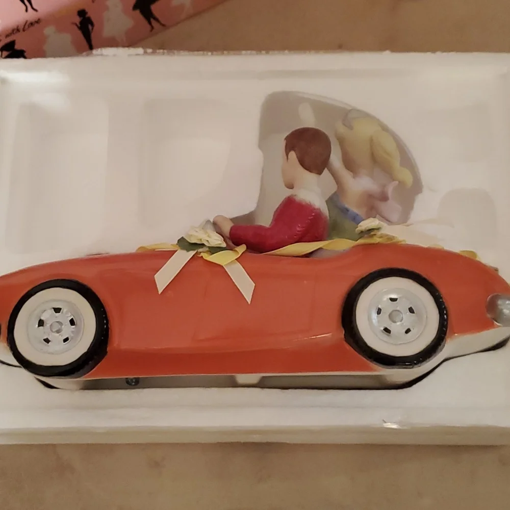 Vintage 1963 Barbie & Ken Musical Figurine